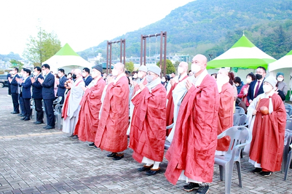 불기2566년 부처님오신날 봉축 점등식 개최